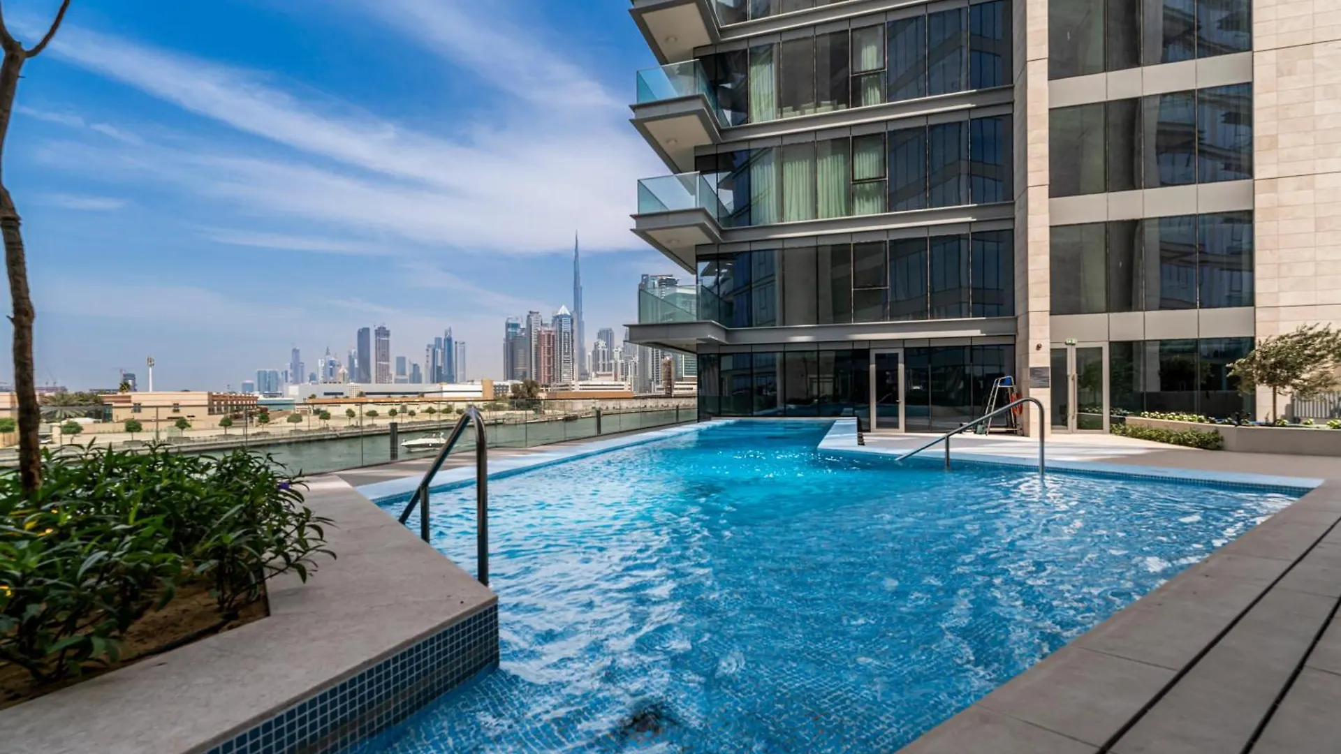 Escape24 - Brand New 2Br In Canal Front Residences, Al Wasl Near Safa Park Dubai 0*,  United Arab Emirates